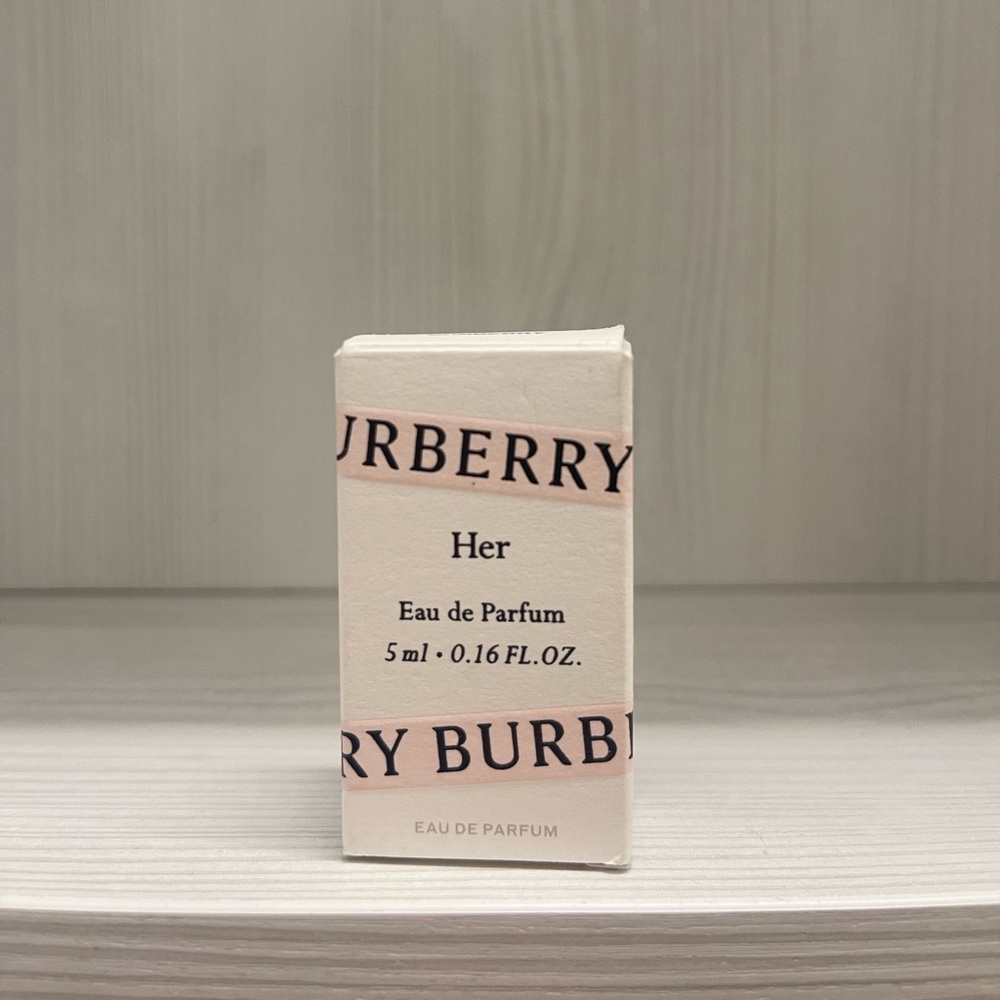 Burberry 5ml mini - Picture 2 of 2